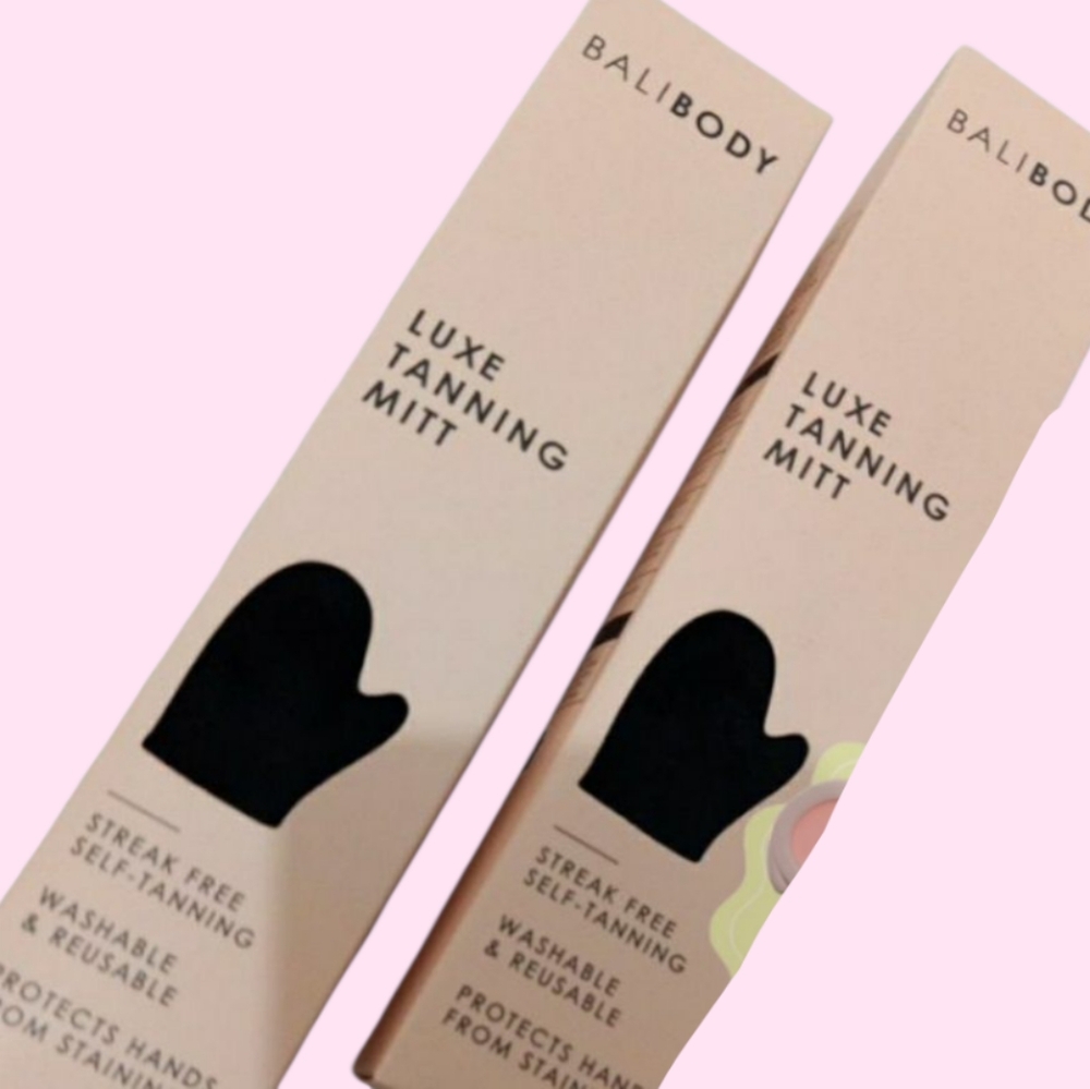 Bali Body luxe tanning Mitt (Two)
